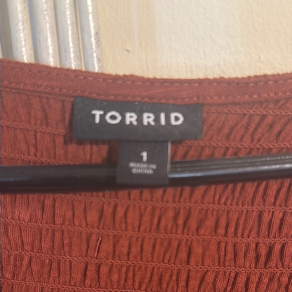 Women's Rust Top - Picture 4 of 6